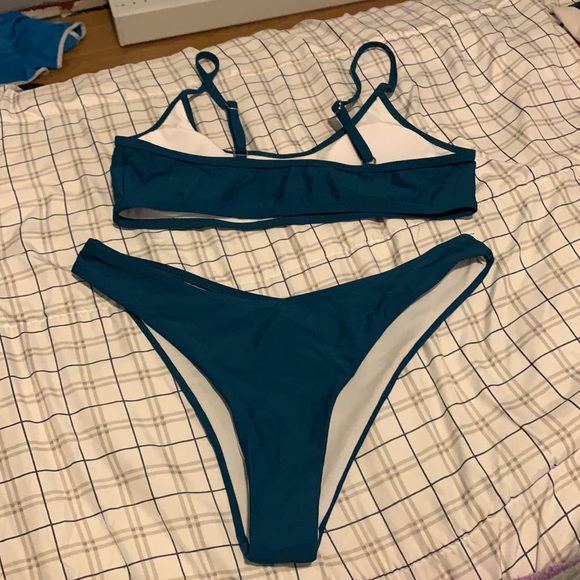 bikini - Picture 2 of 3